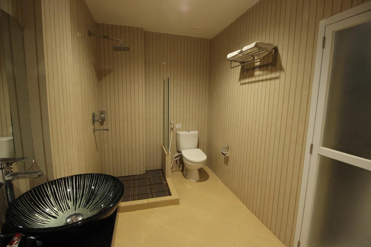 Hannah Hotel Syariah Painan Zewnętrze zdjęcie